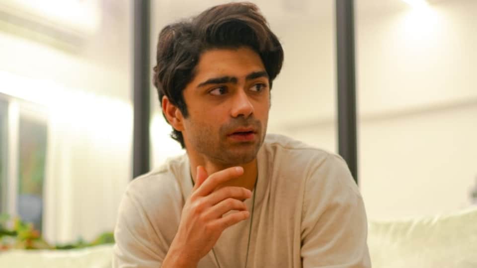 22 year old actor Taaruk Raina shares his memories of Rishi Kapoor during shooting of Sharmaji Namkeen