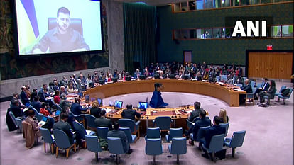 Ukraine calls for emergency UN meeting on Putin's nuclear plan