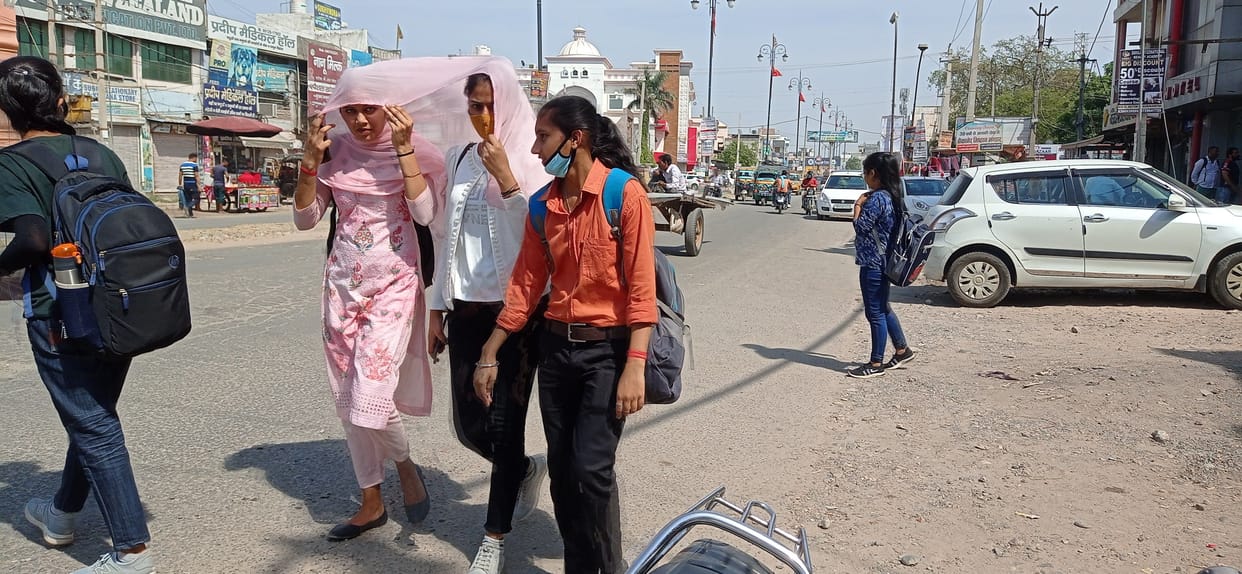 April temperature increased by 15 degrees in two years