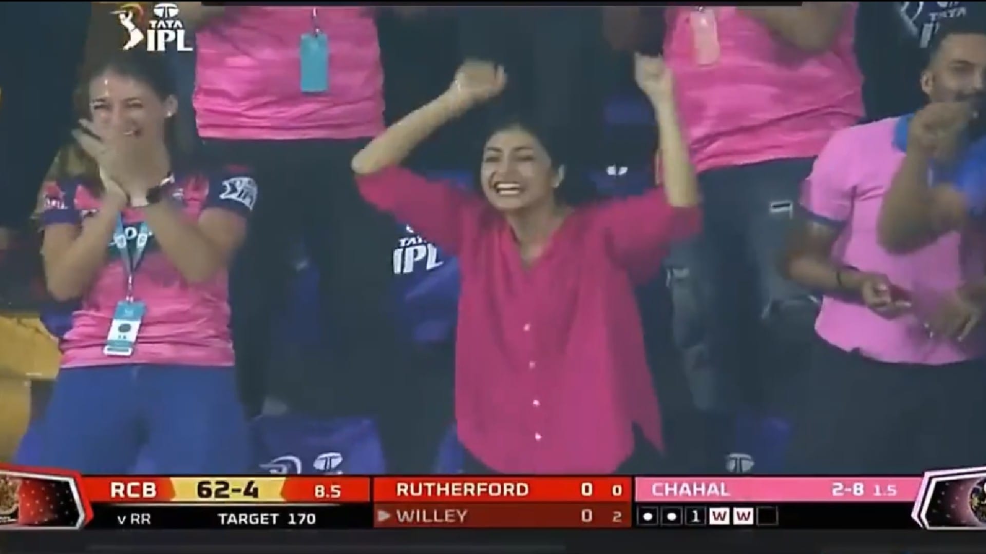 IPL 2022 RCB vs RR Match 13 Highlights Hindi Dhanshree dance and Virat Fans sad on run out