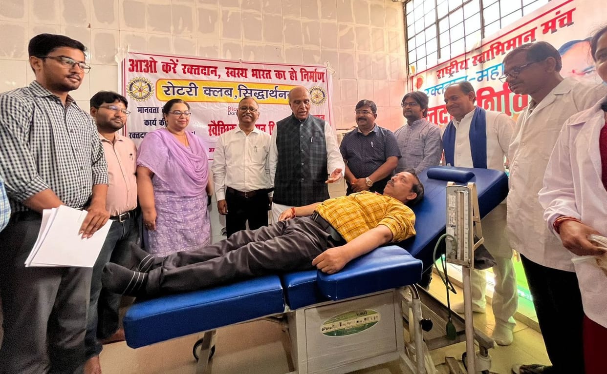 13 people donate blood