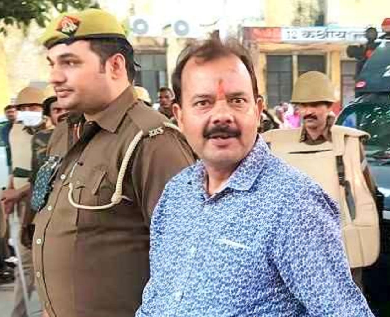 Big action against  BSP leader Anupam Dubey, property will be seized worth nine crore 53 lakhs
