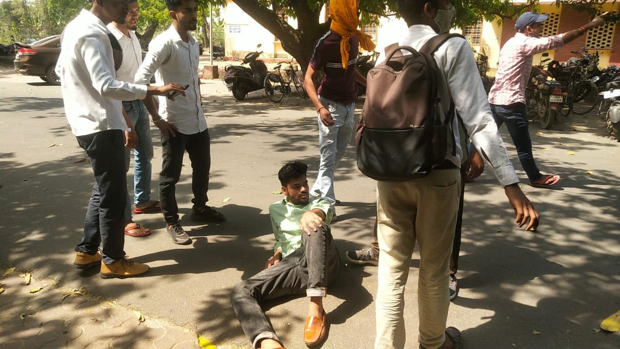 Ruckus in BHU campus Students protesting against fee hike surrounded VC car  clashed with security guard