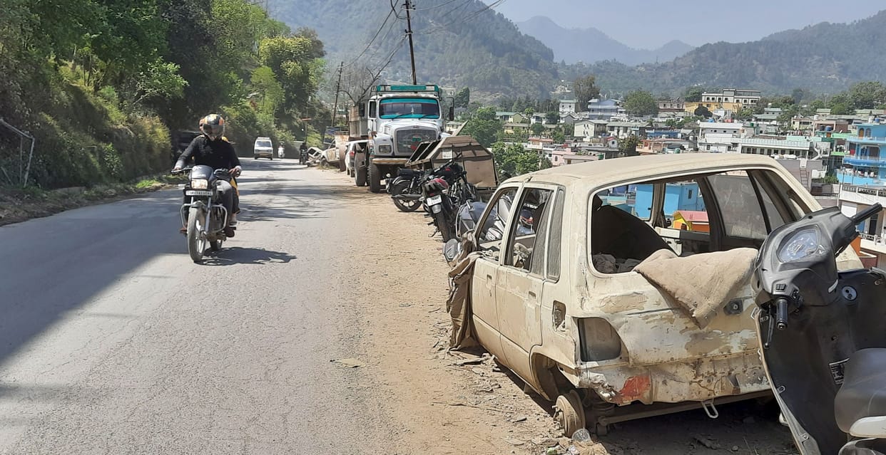 Incrochment By Vehicles in Pithauragarh