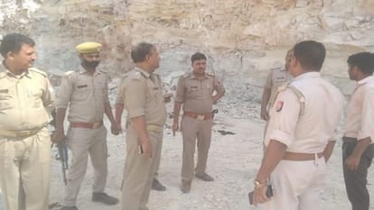 Shining stone found during excavation in the mine, police reached on the rumor of getting diamond