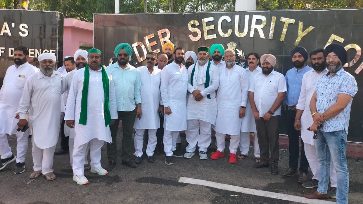 Farmer leader Rakesh Tikait Jammu Visited Suchetgarh  RSpura met with farmers of border areas