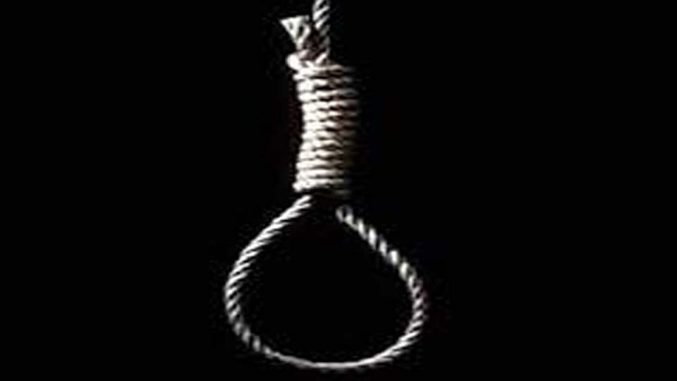 a man committed suicide in banda