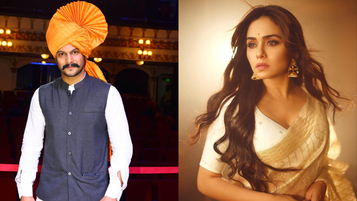 Marathi film chandramukhi is said to be based on the lives of gopinath munde and lavani dancer barkha
