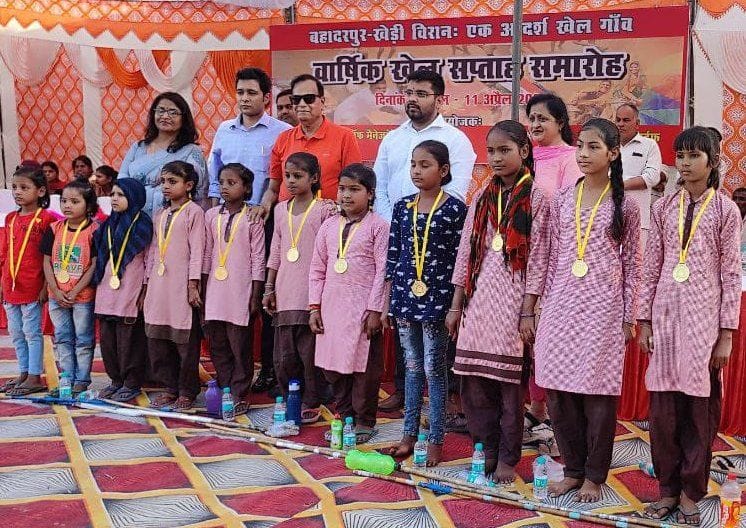Alok Champion in 400 meters race