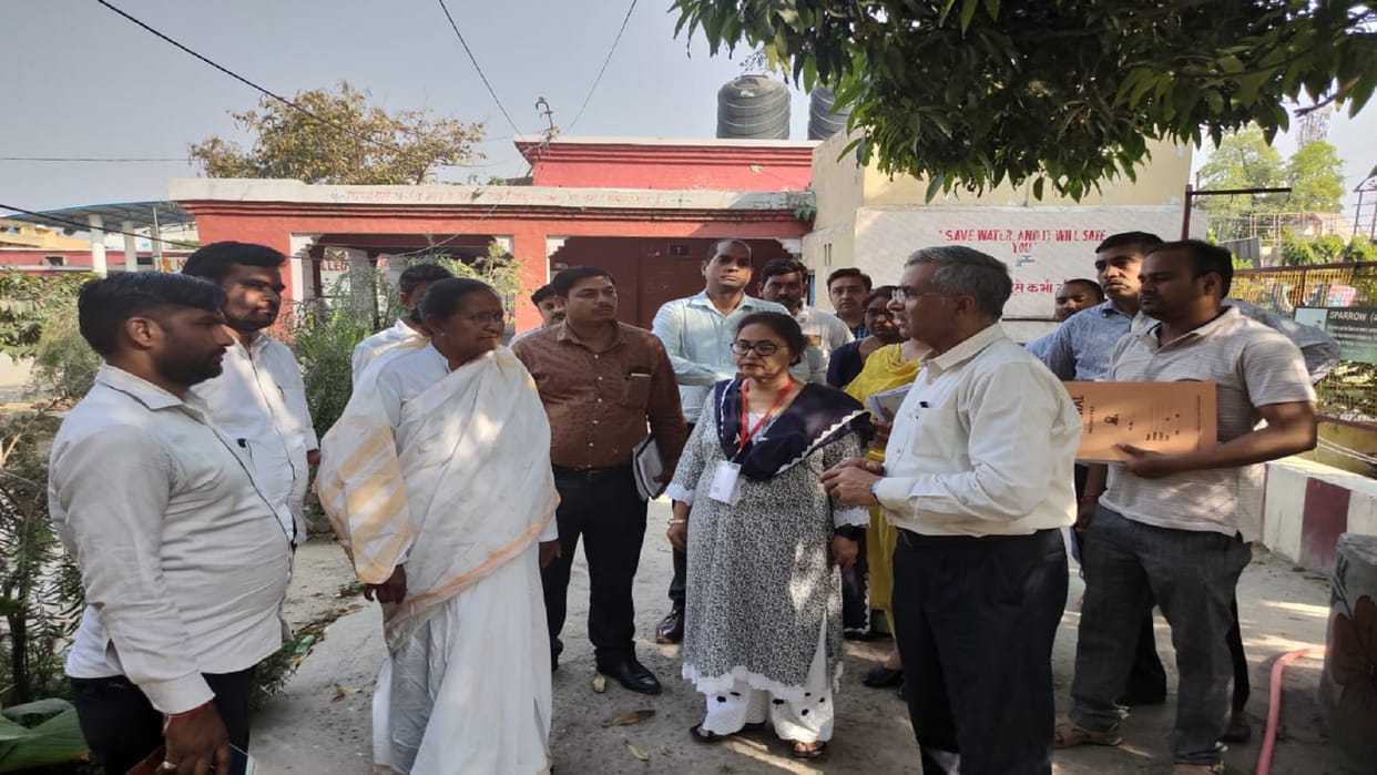solver gang active in up board exam education minister gulab devi said exams are conducted simulation