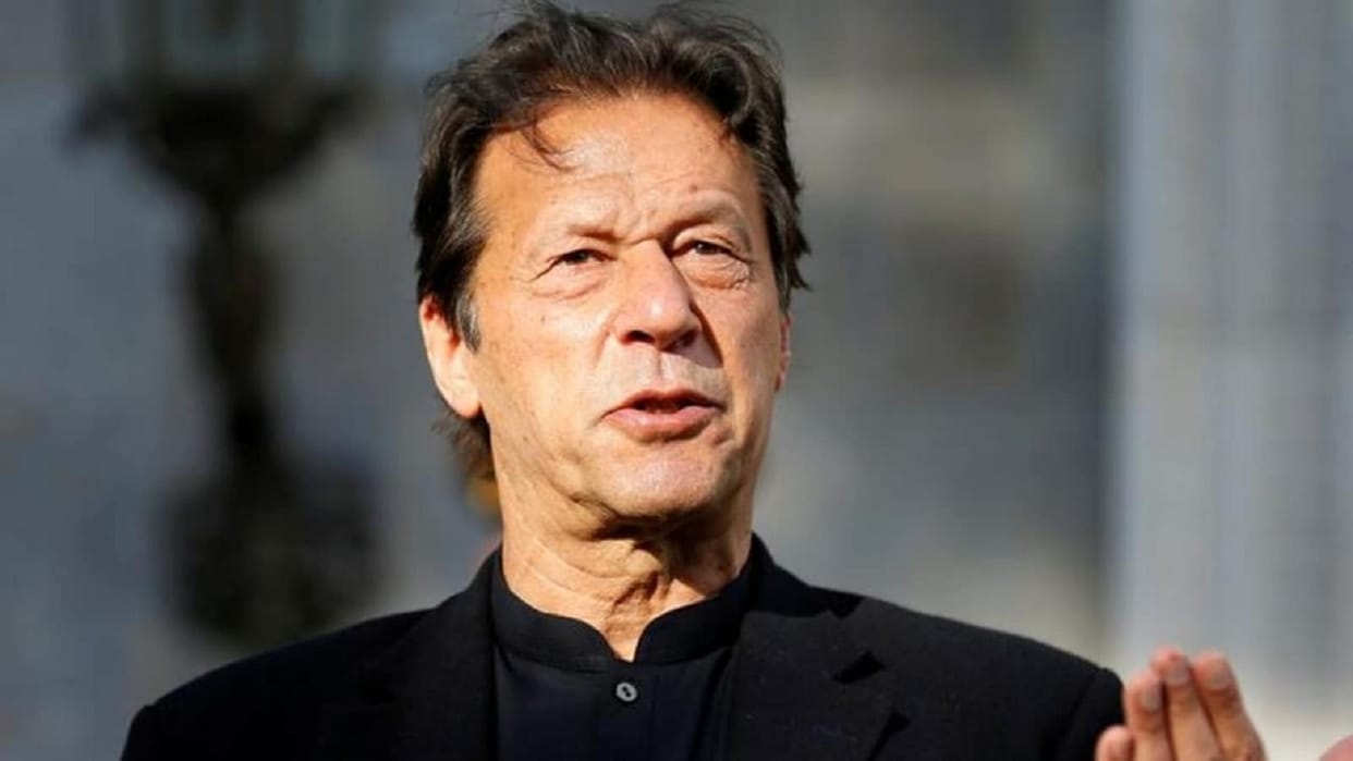 PEMRA imposed ban all TV channels broadcasting and rebroadcasting Imran Khans speeches press conferences