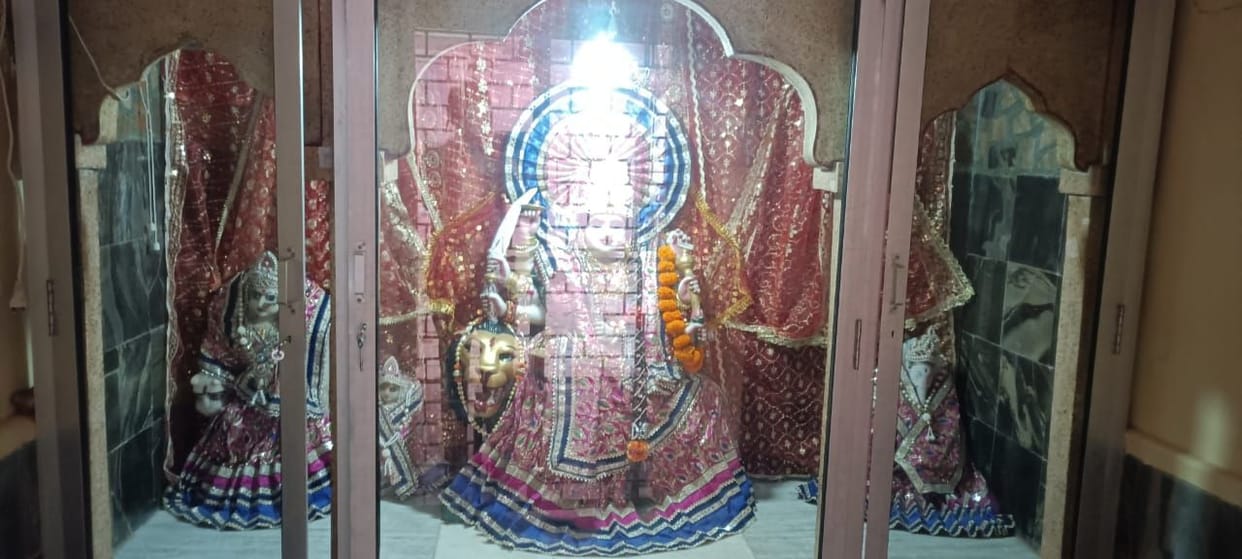 The wishes of the mind are fulfilled when the head is made in the temple.