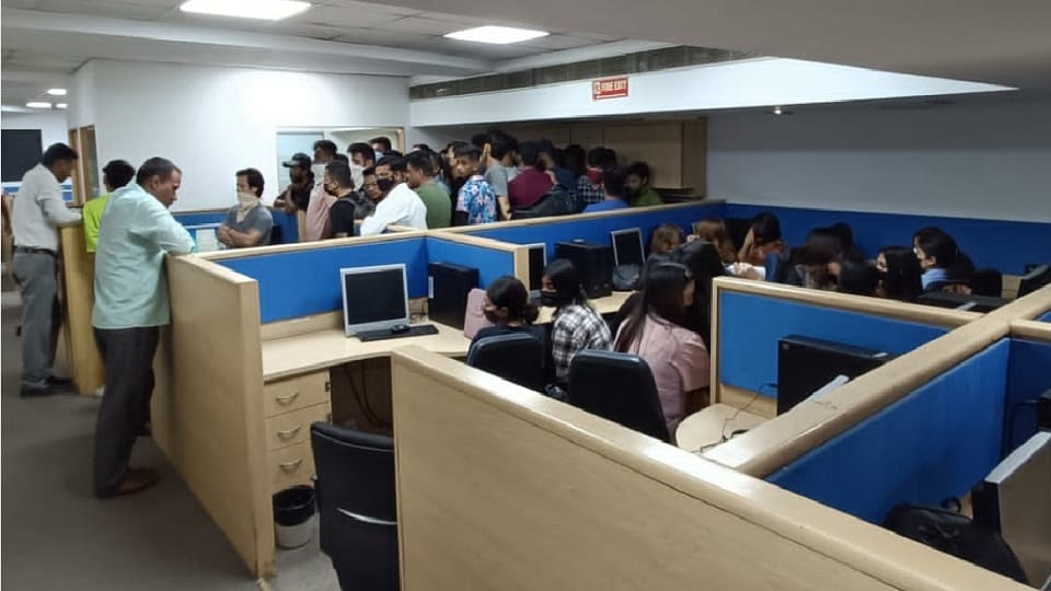 gurugram fake call center defrauding us citizens busted 149 people detained