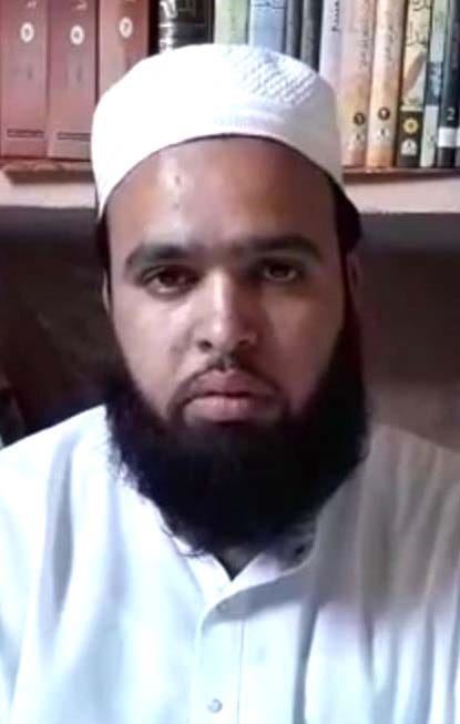 A strict criminal who gives up fasting without any reason: Qasmi