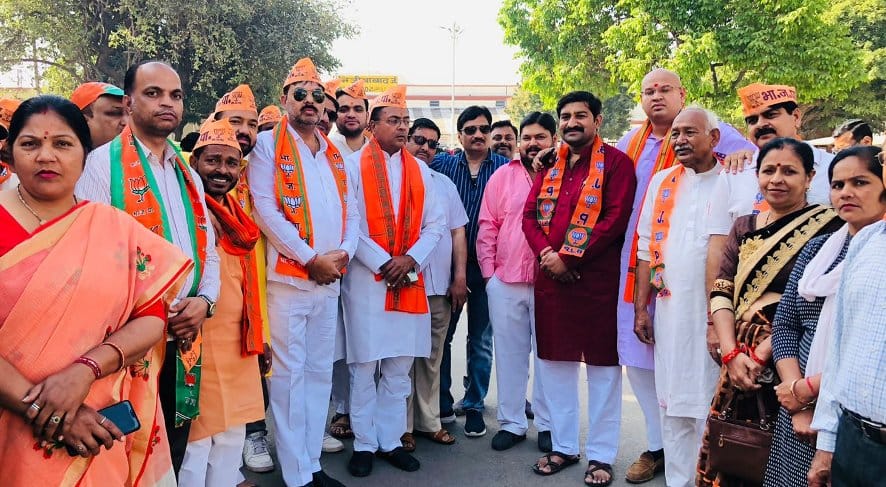 Prabhat pheri took out with the echo of Vande Mataram