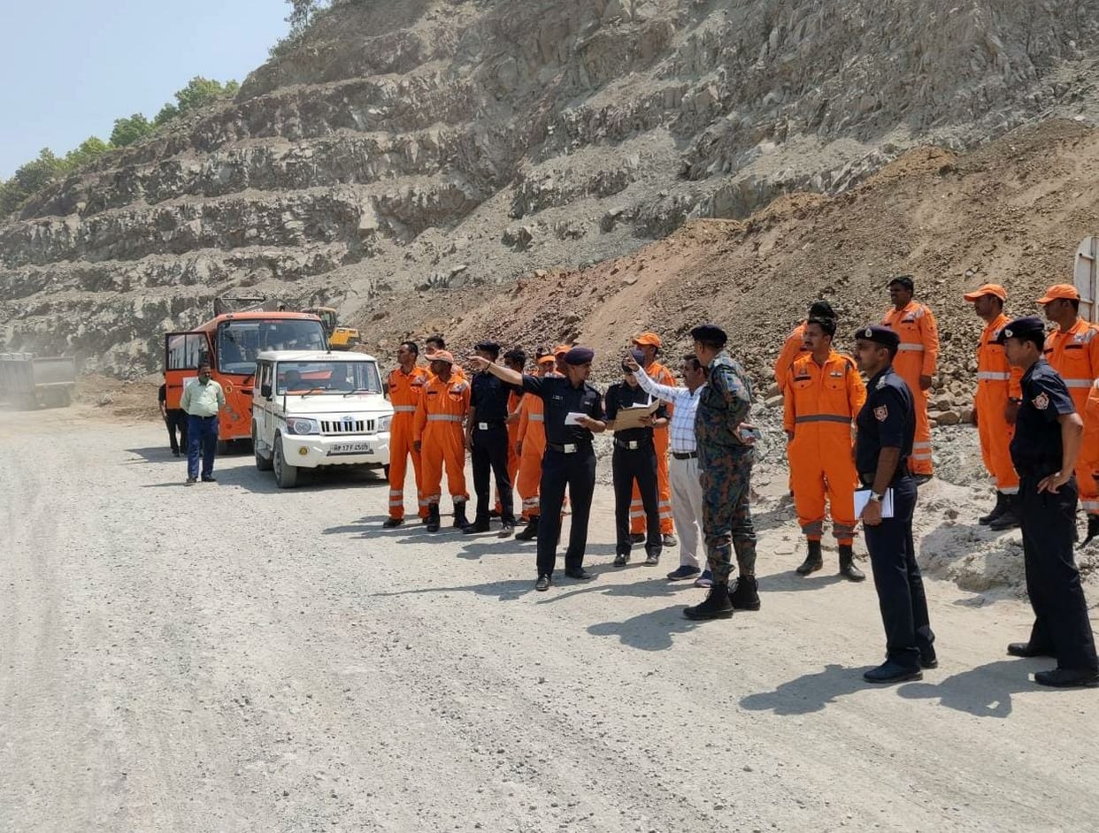 NDRF team visits landslide prone areas