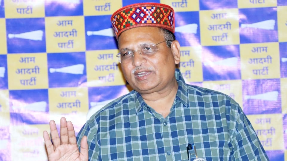 Aam Aadmi Party: Satyendra Jain said that ED's action is politically motivated
