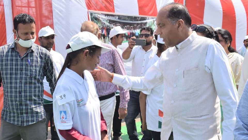 Announcement to give 25 lakh grant to Special Olympic Association, CM honored the winning players
