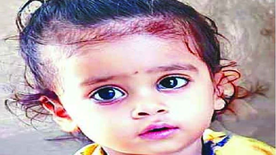 Two-year-old child dies after falling into a pit filled with water in kasganj