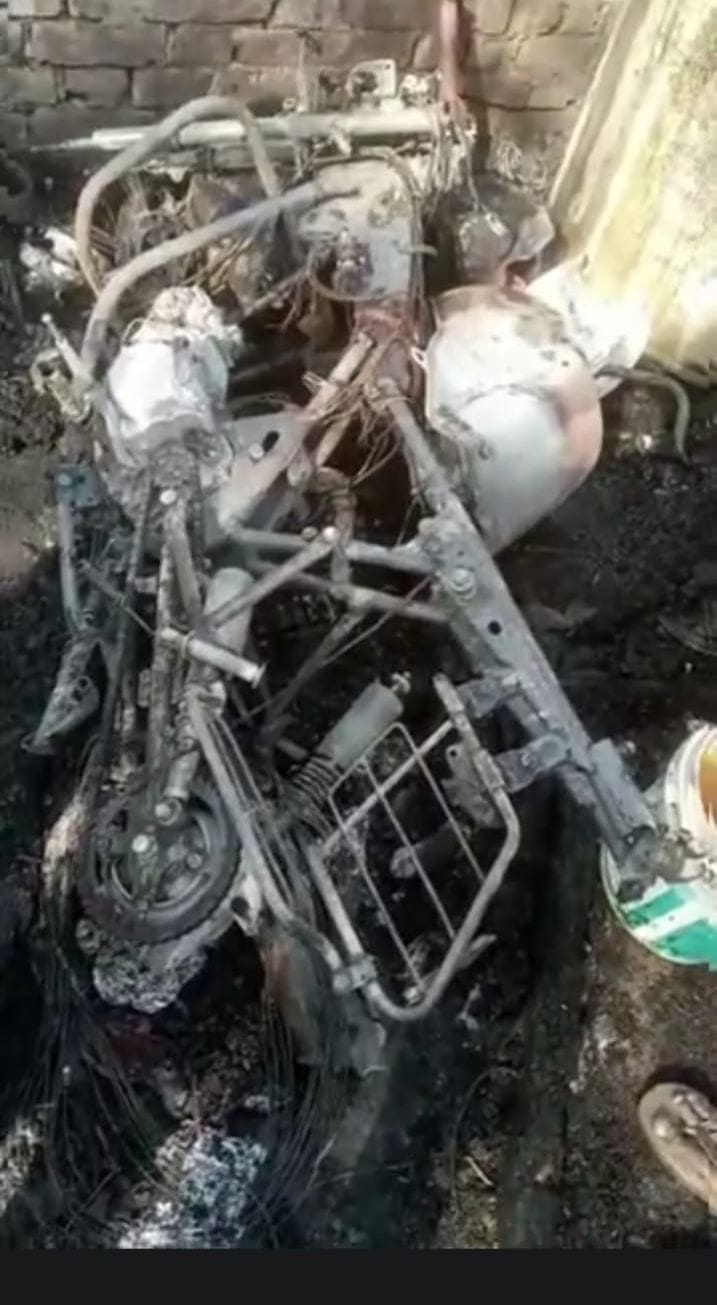 Desire for daughter's marriage burnt in fire, farmers upset