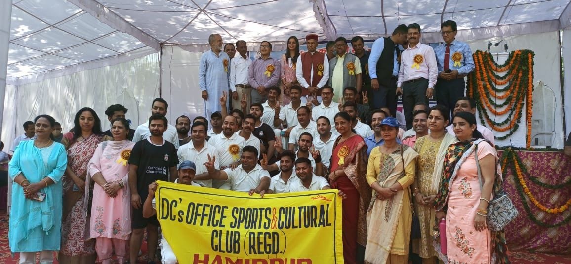 Employees should make sports a part of routine: Dhumal