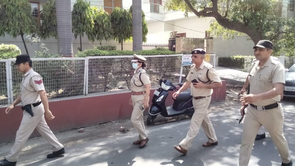 Robbery of More than Two crore in Rohtak