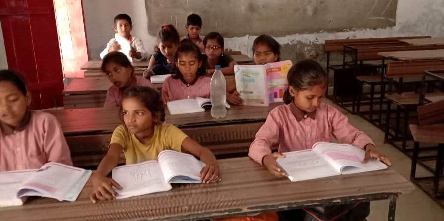 There is no electricity connection in many schools, but the children are suffering from the heat in the classroom.