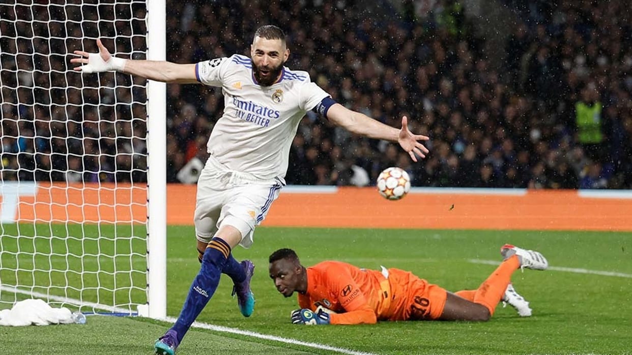 Champions League real madrid beats chelsea karim benzema hits hat trick goal villarreal beats Bayern Munich