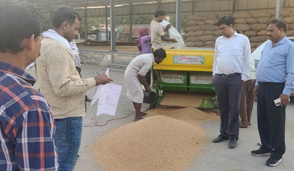 Bohani took place at the purchasing center, 24 quintals of wheat was purchased