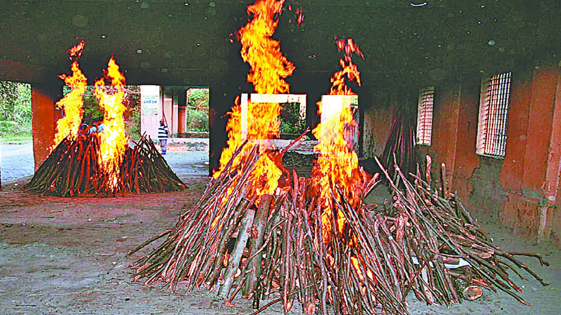 Shamli double murder case: Seeing dead body of father and son, family members kept crying last rites were performed in gloomy atmosphere