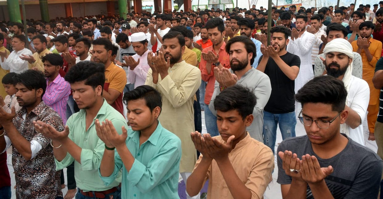 Crowd in mosques for Friday prayers