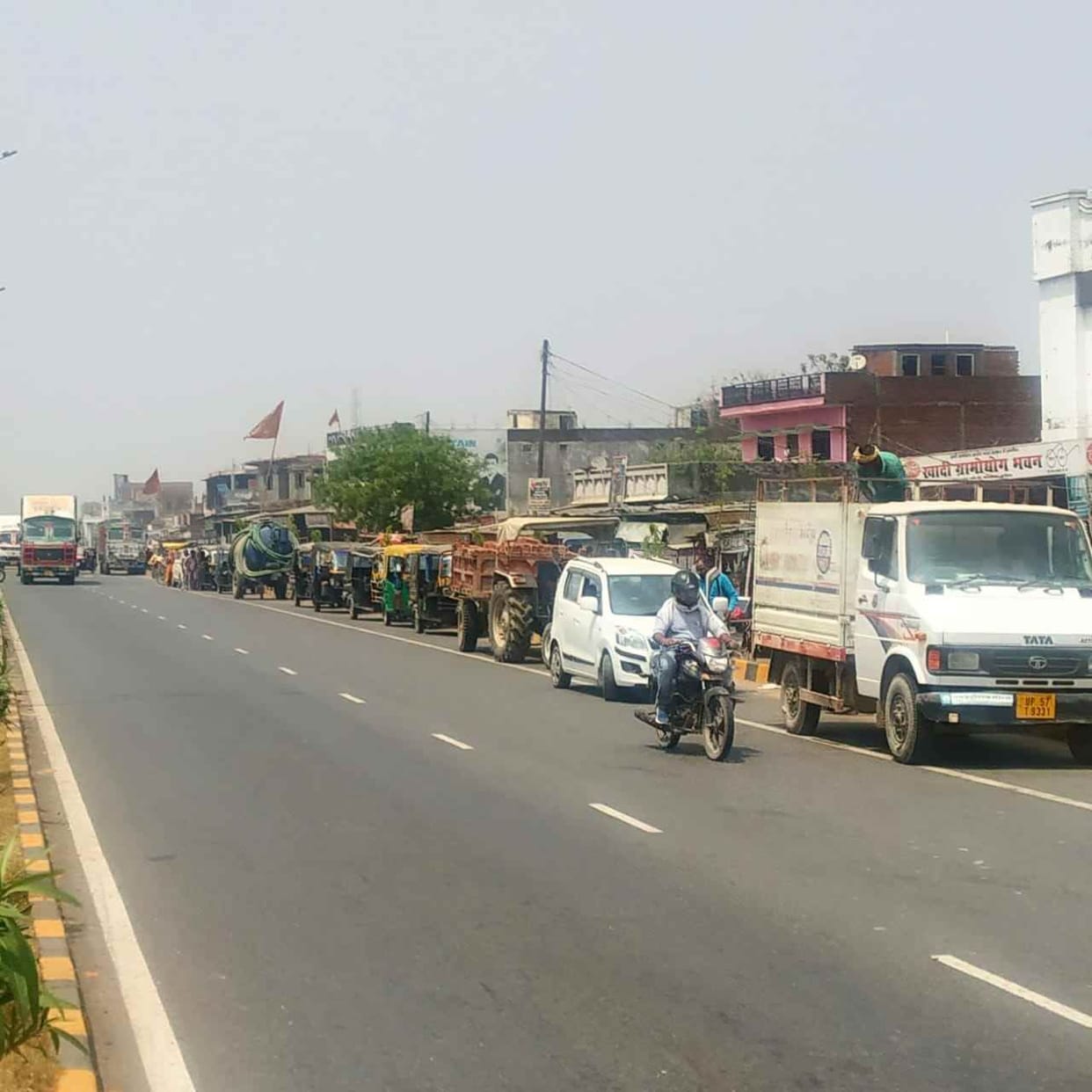 Cause of accident due to illegal cut on National Highway