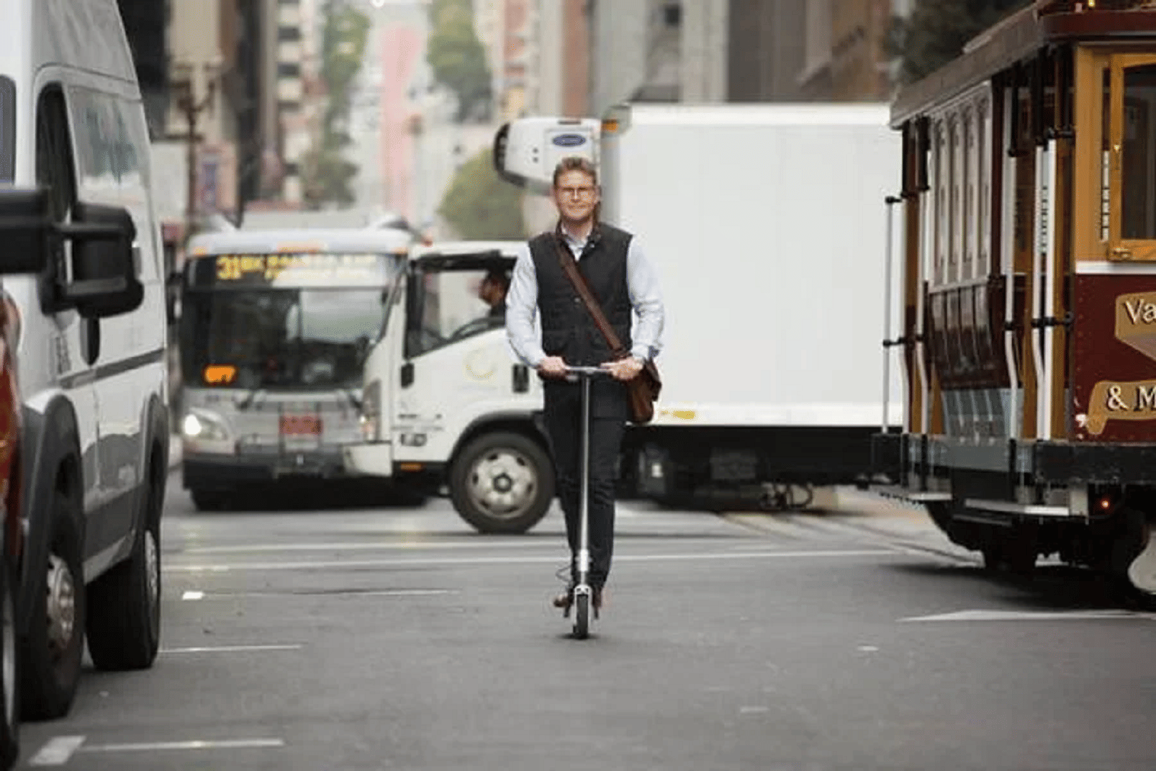 Google Return to Office News Google Return to Office 2022 Offer Google urges employees to return to office Offers electric scooters