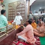 मुख्यमंत्री शिवराज सिंह चौहान और उनकी पत्नी साधना सिंह ने सलकनपुर देवी धाम में पूजा की।