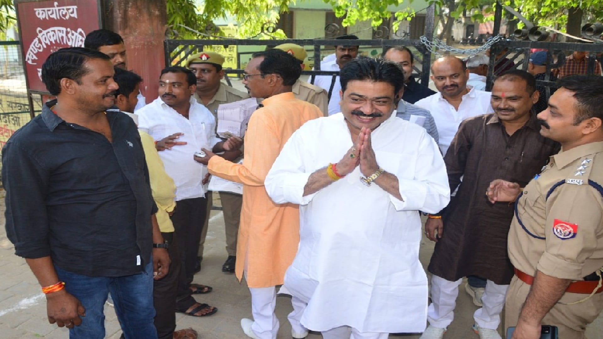 Pratapgarh local authority election: 99.25 percent voting in MLC election amid tight security