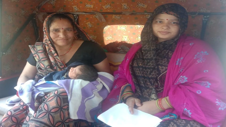 MLC election Woman reached polling booth in Agra with five-day-old child
