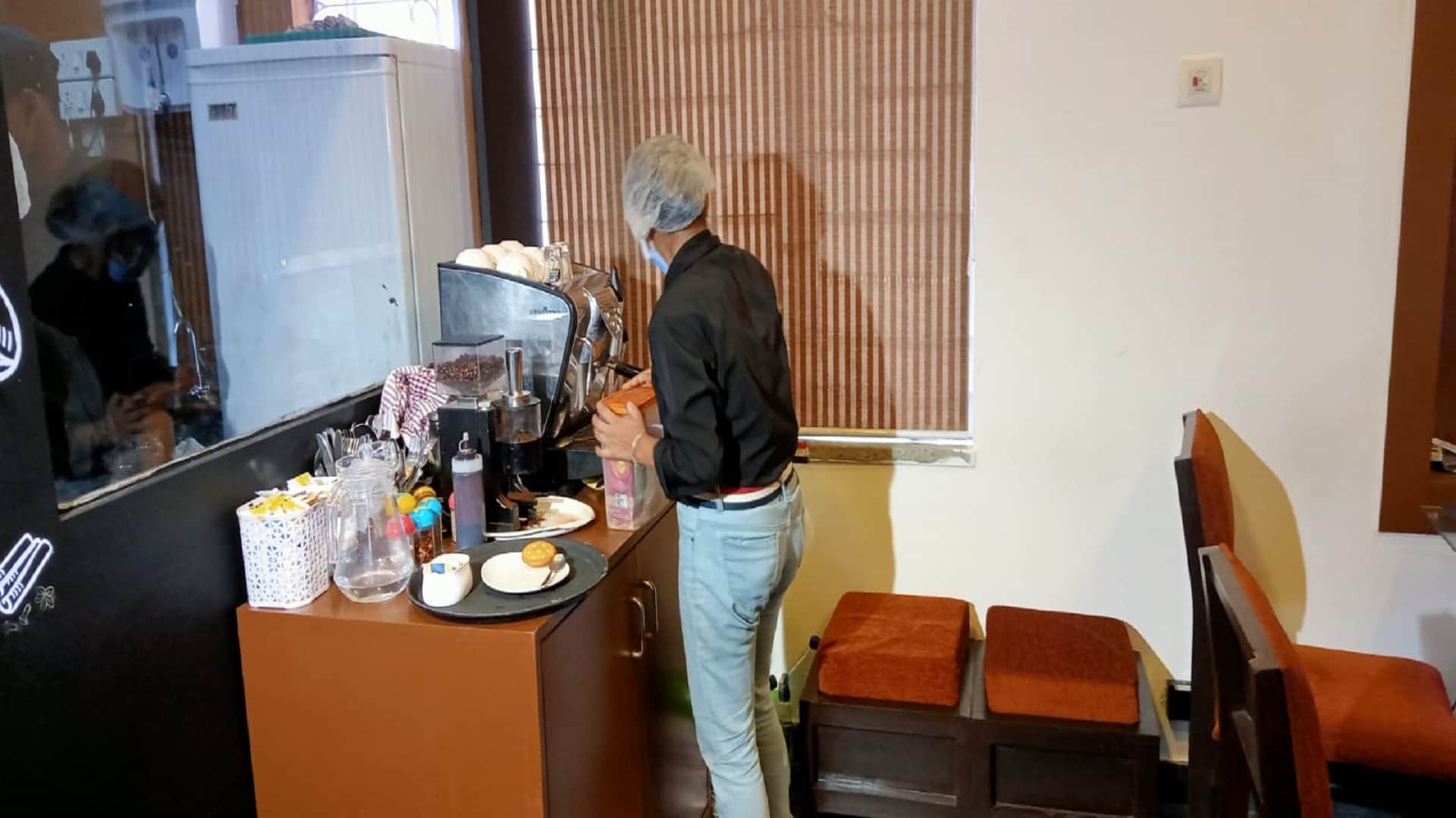 asia first cafe in kolkata run managed by hiv positive staff