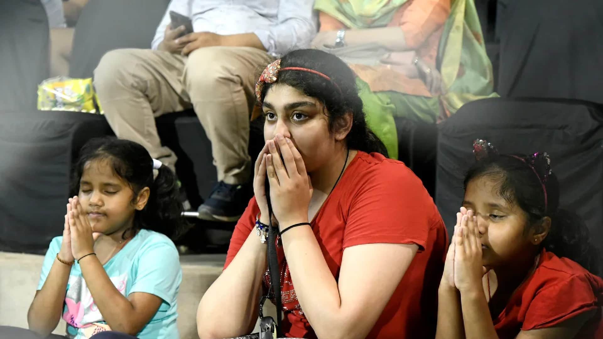 Gujarat Titans vs Punjab Kings match Photo Story natasha and Ishani happy over their husband fours