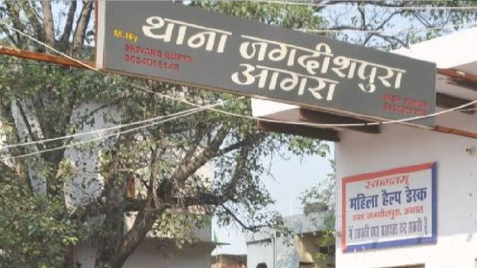Clean chit to police in custodial death case in agra