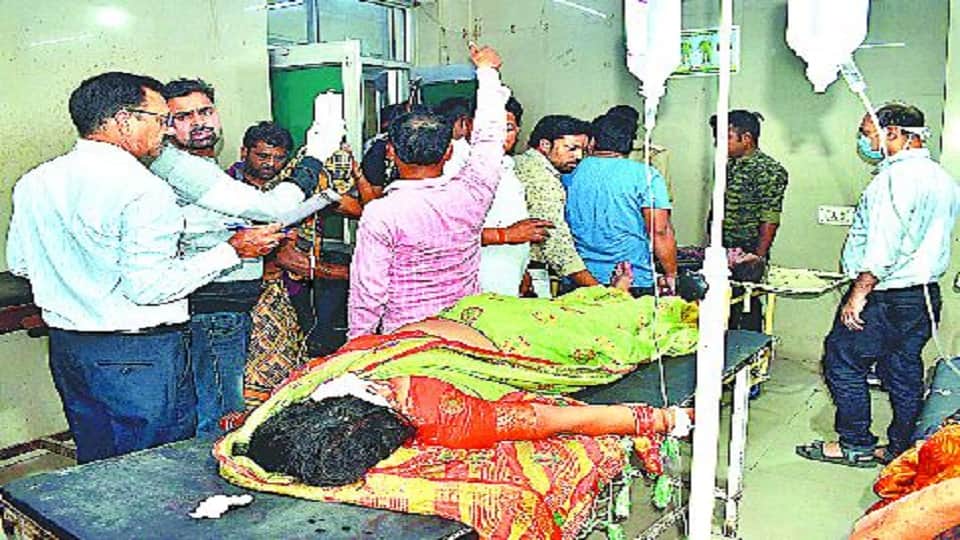 Mainpuri road accident Truck driver negligence turned happiness into mourning