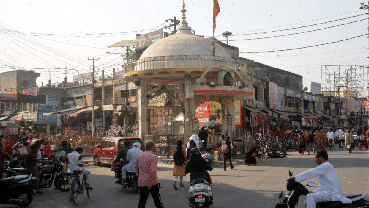 Muzaffarnagar news: shiv chowk will be renovated on verge of lucknow hazrat ganj