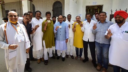 MLC elections: The fate of the candidates locked in the ballot box, a direct contest between the SP-BJP