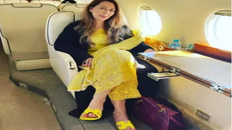 Bushra Bibis friend Farah Khan has 12 cars, including two Porsches, took benefits of friendship with PM family