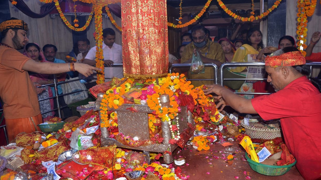 Mahaashtami: The tableaus of Mahagauri, the eighth form of Maa Durga, adorned in temples