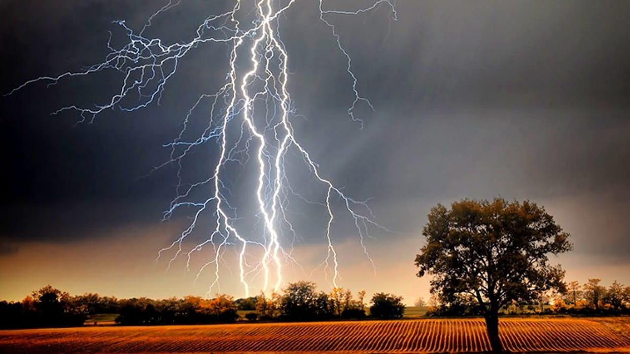 Seoni: Two killed, 12 injured in separate incidents of lightning