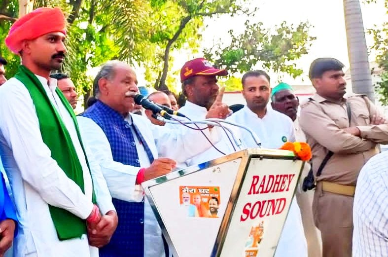 BKU leader Bhanu Pratap filled the slogan