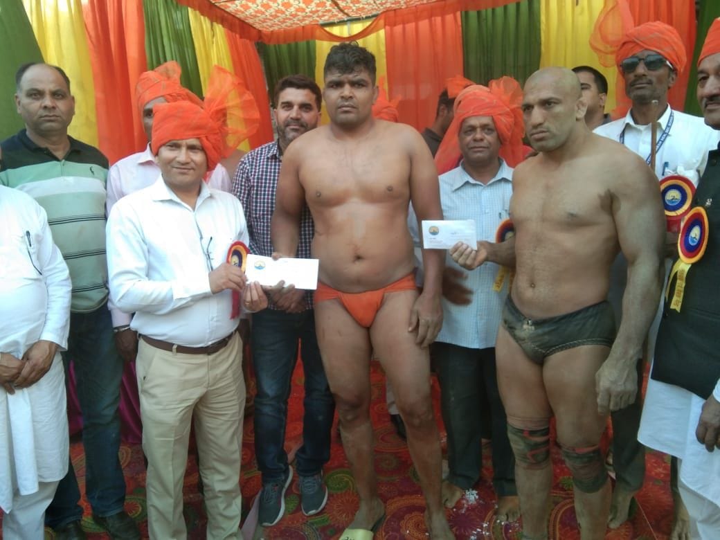 Ravi, won wrestling competition, dharmapur