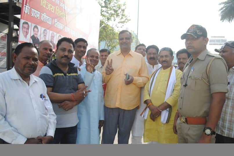 UP MLC Election 2022 Voting Live Polling Start Agra Firozabad updates  