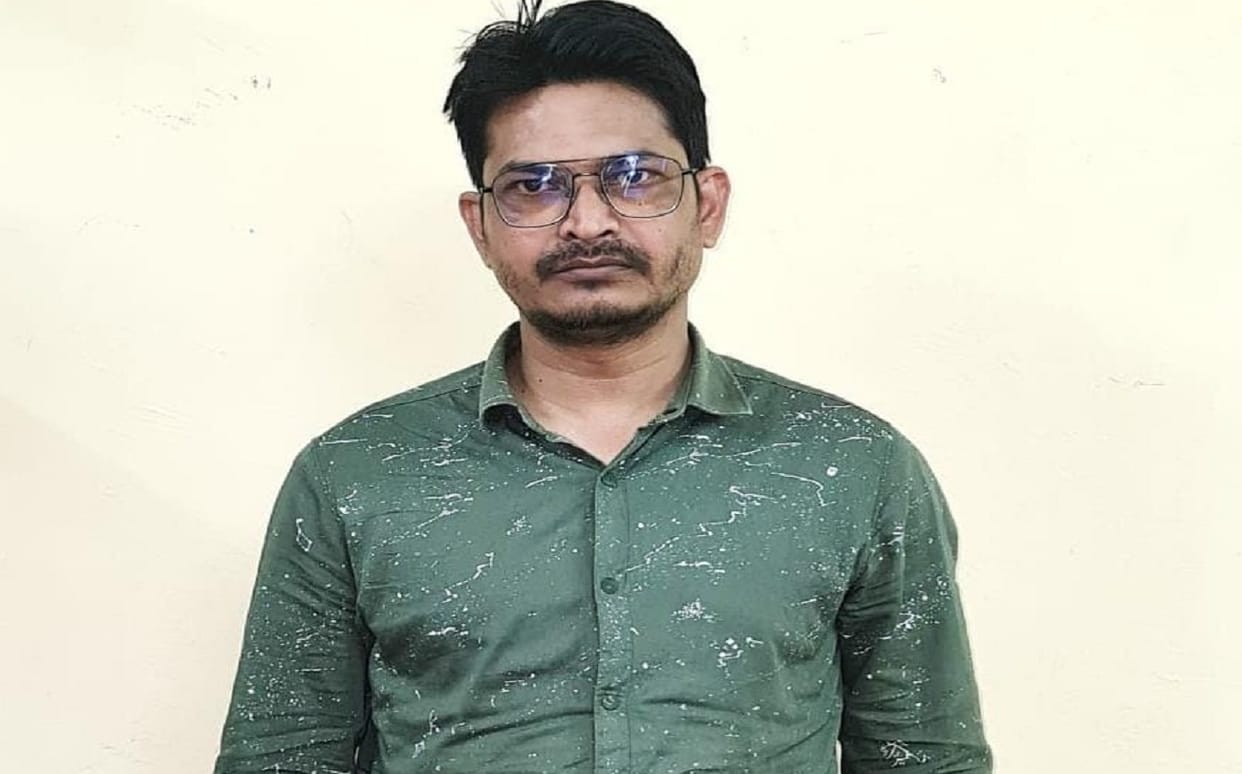Neet solver gang accused Dr Afroz ahmad suspended by by government he was posted in Lucknow PHC
