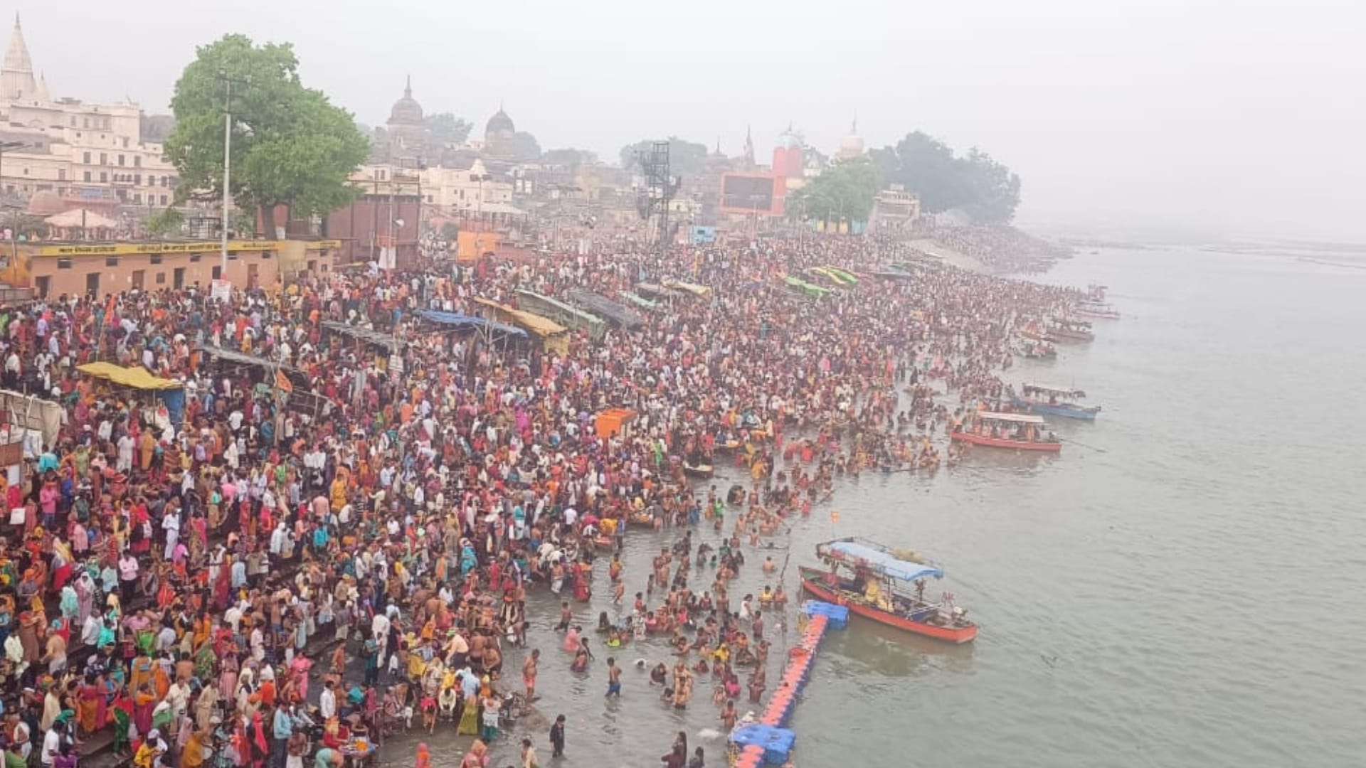 ayodhya becomes tourism hub for fareign tourists too.